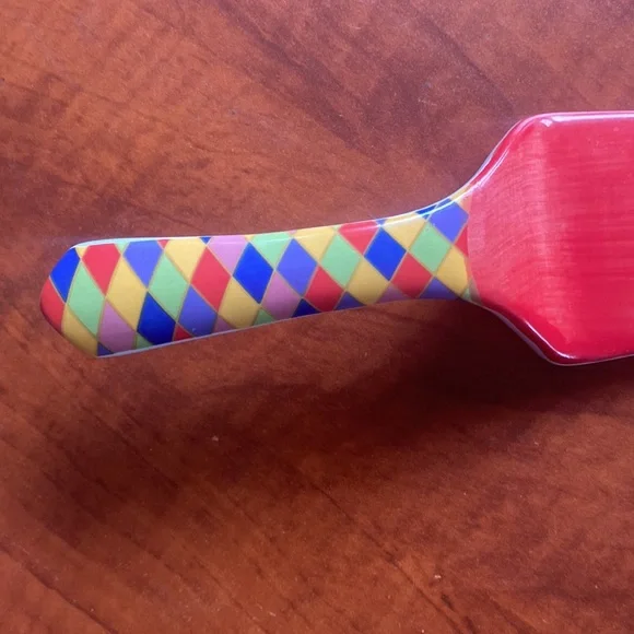 Ceramic Red Paddle Cake Server with Colorful Diamond Handle - Picture 3 of 3